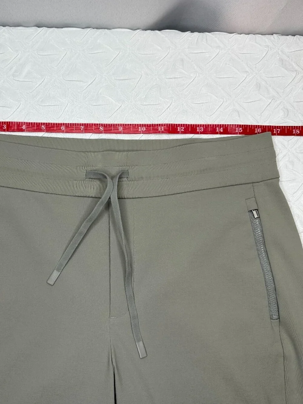Athleta Headlands Hybrid Trek Joggers Size 12 Tall Athleisure Outdoor Gym Hiking - Picture 5 of 8